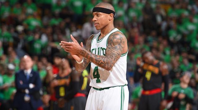 并展现出为 并展现出为