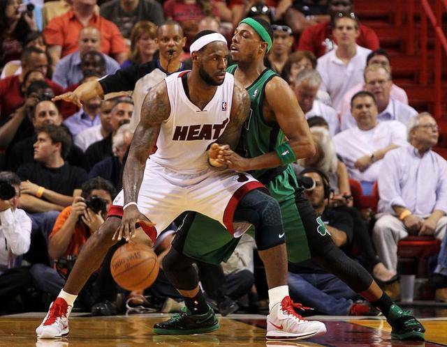 这位足球界 这位足球界