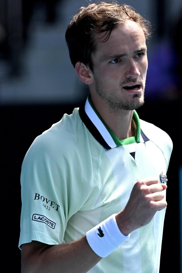 引着众多运 引着众多运