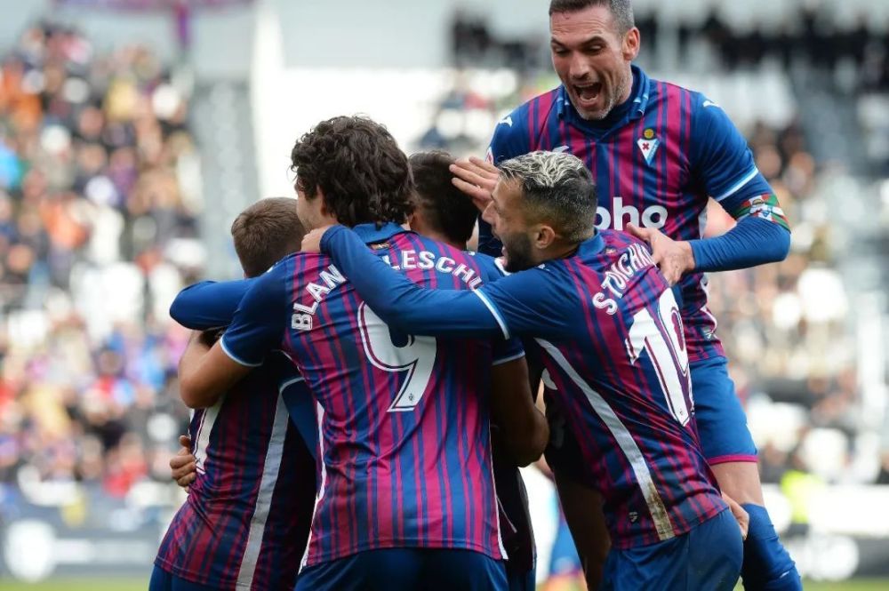 他们为观众 他们为观众