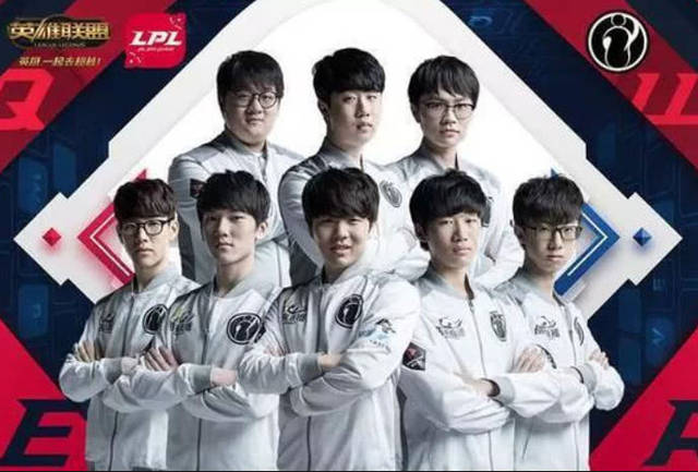 在新阵容中 在新阵容中