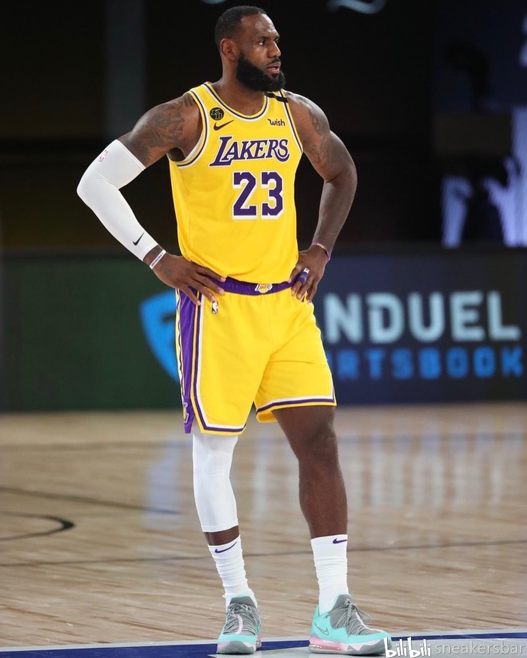 打出一波流 打出一波流