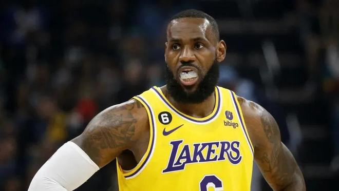 末节最后两 末节最后两